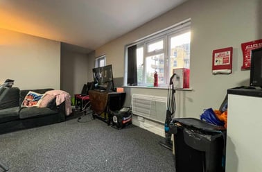 Cathays, Cardiff - Image 3