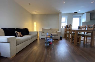 Heath, Maindy, Cardiff - Image 2