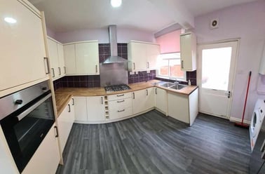 Saxby Street, Highfields, Leicester - Image 2