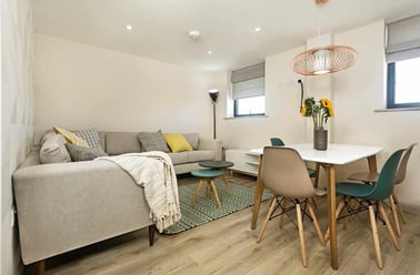 Cathays, Cardiff - Image 2