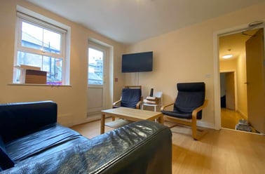 Roath, Plasnewydd, Cardiff - Image 2