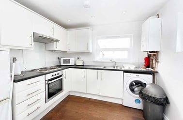 St. Johns Road, Mount Pleasant , Exeter - Image 3
