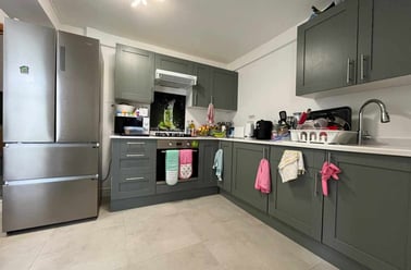 Cathays, Cardiff - Image 3