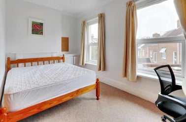 Old Park Road, St Sidwells, Exeter - Image 3