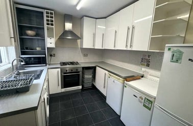 St. Albans Road, Highfields, Leicester - Image 2