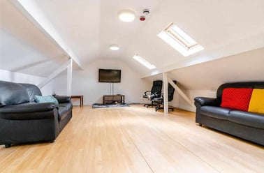 Bristol Road, Selly Park, Birmingham - Image 2