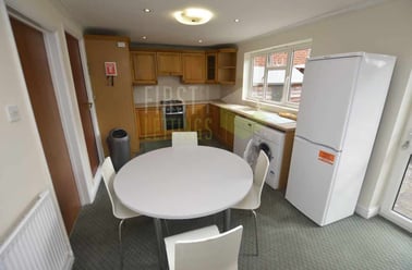 Gainsborough Road, Knighton, Leicester - Image 3