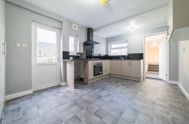 Riverside , City Centre, Cardiff - Image 2