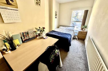 Glossop Road, Broomhall, Sheffield - Image 2