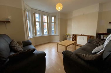 Cathays, Cardiff - Image 2