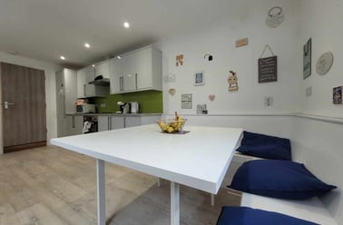 Heath, Maindy, Cardiff - Image 2