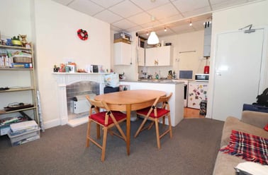 Cathays, Plasnewydd, Cardiff - Image 2