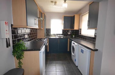 Kensington, Liverpool - Image 3