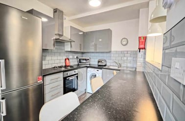 Kensington, Liverpool - Image 2