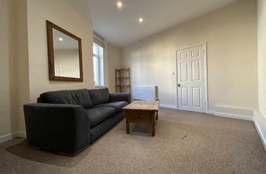 Roath, Adamstown, Cardiff - Image 2