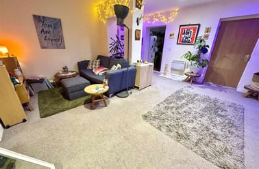 10 Denby Street, Highfield, Sheffield - Image 2