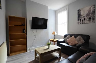 Kensington Fields, Kensington, Liverpool - Image 2