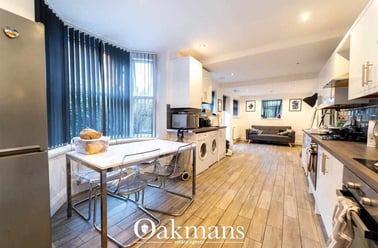 City Road, Smethwick, Birmingham - Image 2