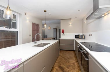 Talbot Road Manchester, Fallowfield, Manchester - Image 3