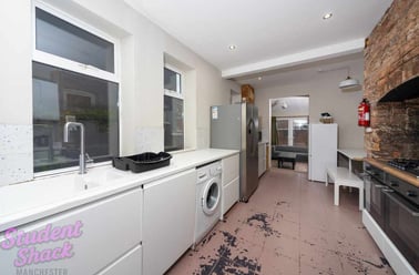 Booth Avenue Manchester, Fallowfield, Manchester - Image 3