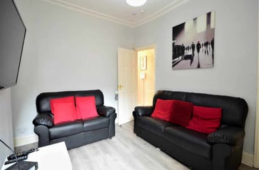 Kensington Fields , Kensington, Liverpool - Image 2