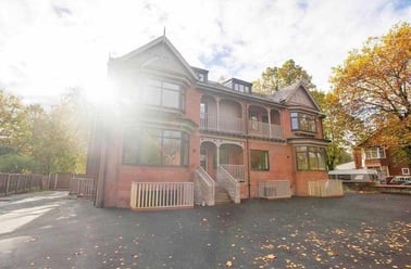 359 Wilbraham Road, Whalley Range, Manchester - Image 2