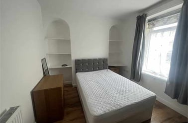 Richardson Street, Neath, Swansea - Image 3