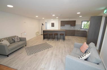 2a Frederick Road, Selly Park, Birmingham - Image 2