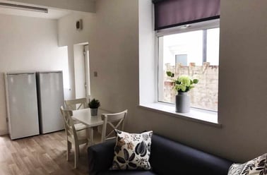 Cathays, Cardiff - Image 2