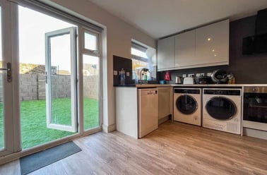 Cathays, Plasnewydd, Cardiff - Image 3