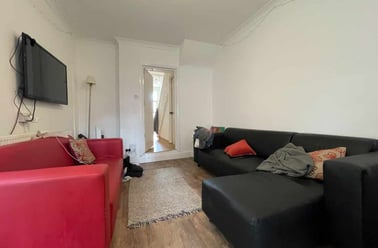 Cathays, Plasnewydd, Cardiff - Image 2