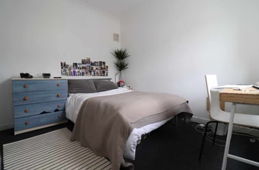 Cathays, Cardiff - Image 3