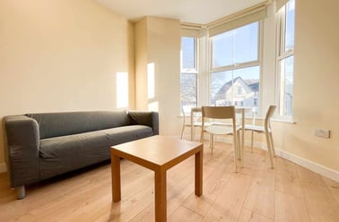 Roath, Plasnewydd, Cardiff - Image 2