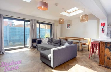 Redmere Grove Manchester, Fallowfield, Manchester - Image 2