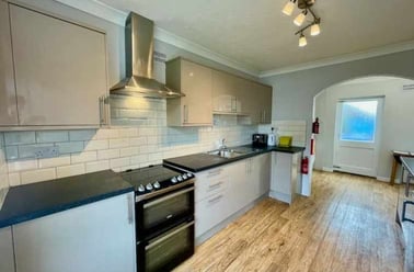 Wycliffe Road, Earlham, Norwich - Image 2
