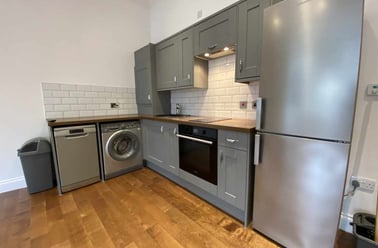 Roath, Adamstown, Cardiff - Image 3