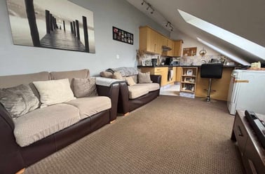 Roath, Plasnewydd, Cardiff - Image 3