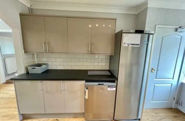 Wycliffe Road, Earlham, Norwich - Image 3