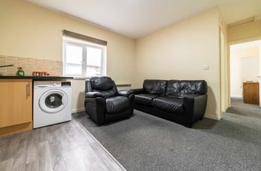 Adamsdown, Adamstown, Cardiff - Image 2