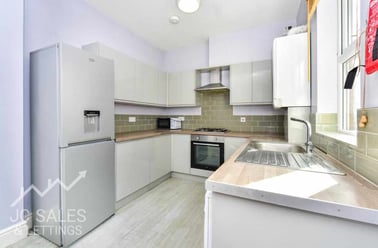 Kirkstall Road, Sharrowvale, Sheffield - Image 2