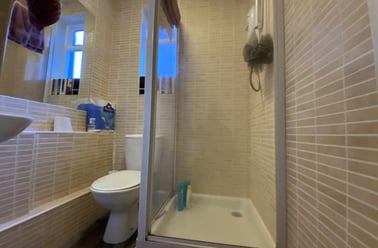 Cathays, Plasnewydd, Cardiff - Image 3