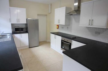 Cathays, Plasnewydd, Cardiff - Image 3