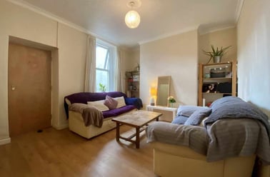 Cathays, Cardiff - Image 2