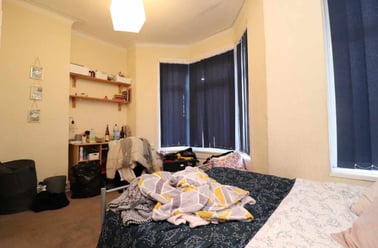 Cathays, Cardiff - Image 3