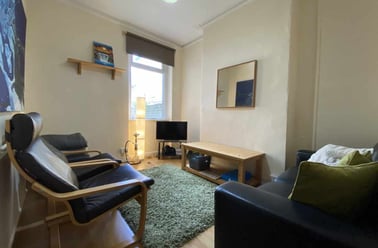 Roath, Cathays, Cardiff - Image 3