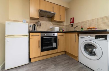 Adamsdown, Adamstown, Cardiff - Image 3