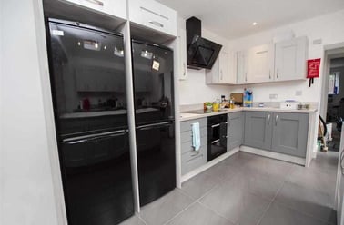 Raddlebarn Road, Selly Park, Birmingham - Image 2