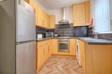 Kensington, Liverpool - Image 3