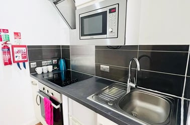 1 Bed Studio , Highfields, Leicester - Image 2