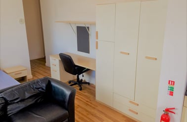 The Kingsway, Portland House, City Centre, Swansea - Image 2